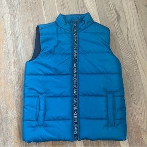 NWOT Boys blue puffer vest